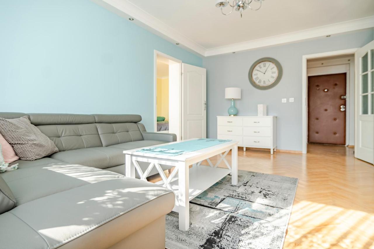 Apartament Sloneczny Apartment Gdynia Bagian luar foto